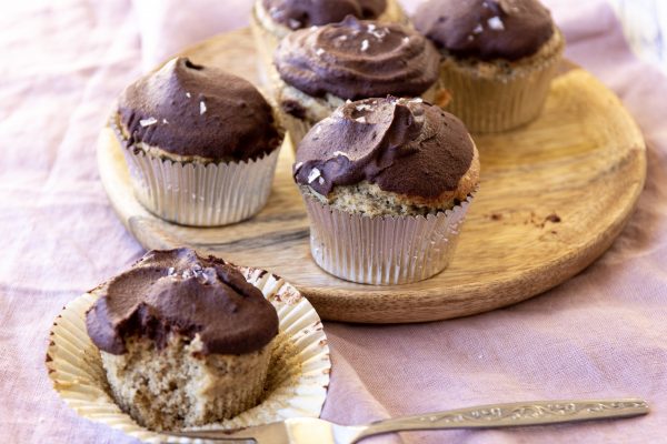 Vegan Vanilla Cupcakes with Chocolate Coconut Icing